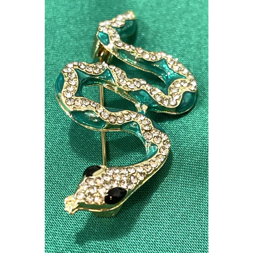 NWOT Green Enamel Snake Brooch Lapel Pin Clear Crystal Rhinestone Gold Toned